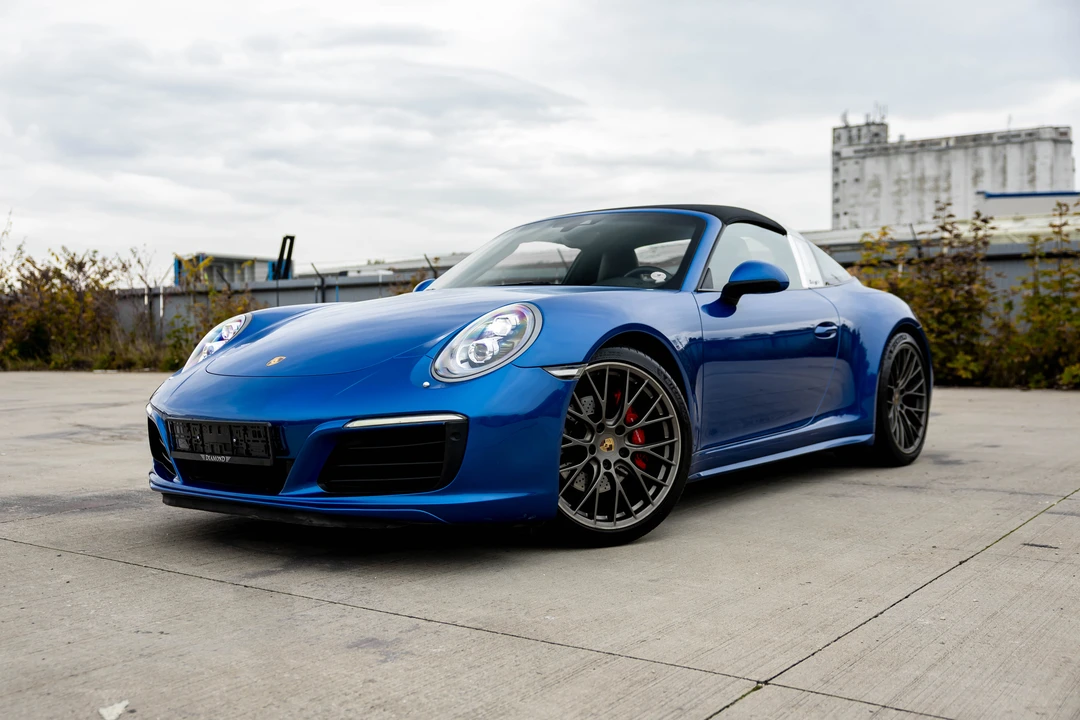 2016 Porsche 991 Targa 4 & 4S - Image 9 of 31