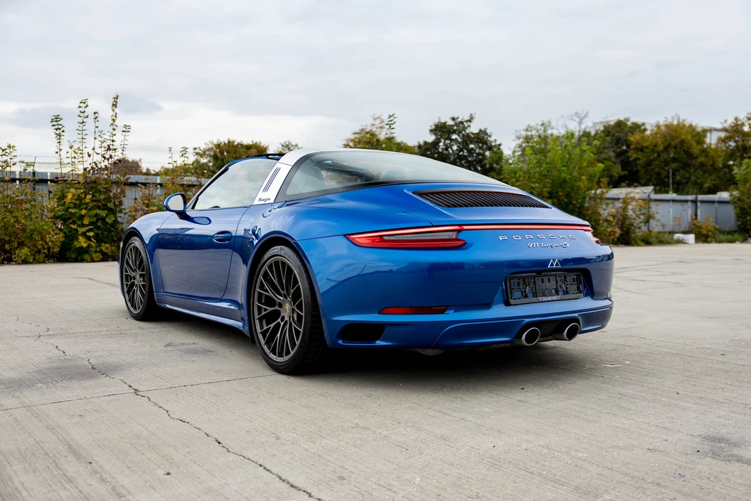 2016 Porsche 991 Targa 4 & 4S - Image 7 of 31