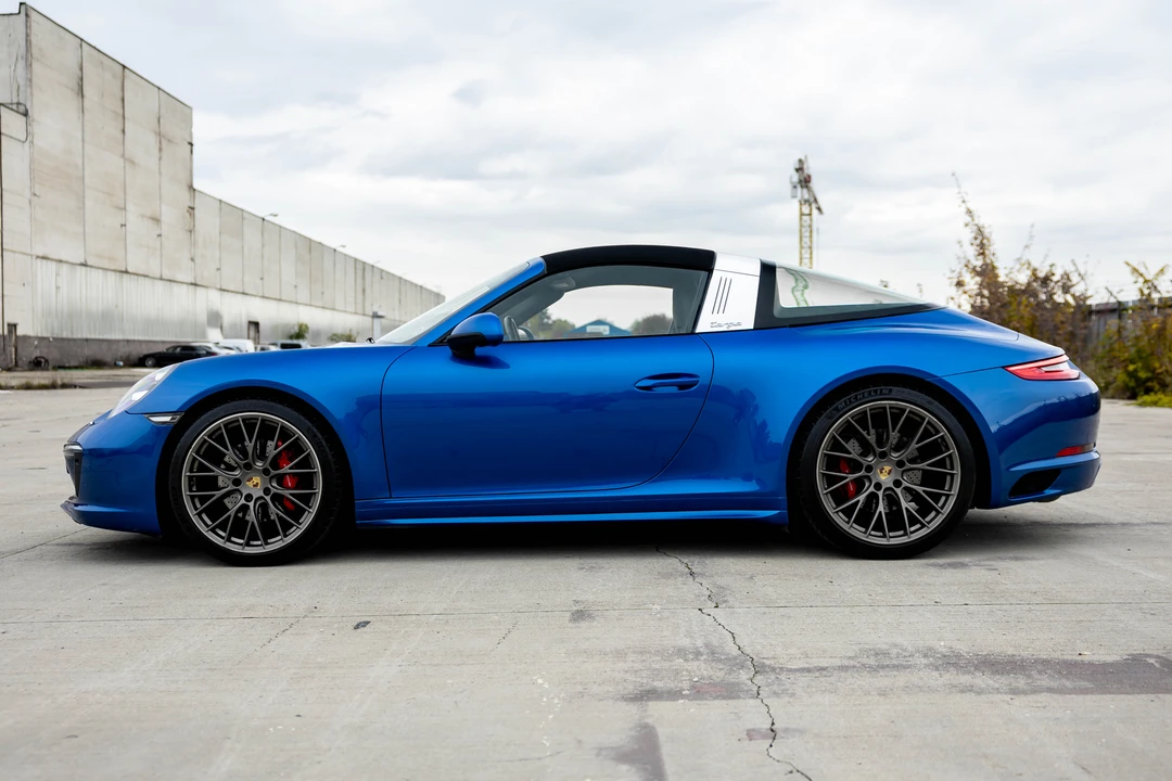 2016 Porsche 991 Targa 4 & 4S - Image 8 of 31