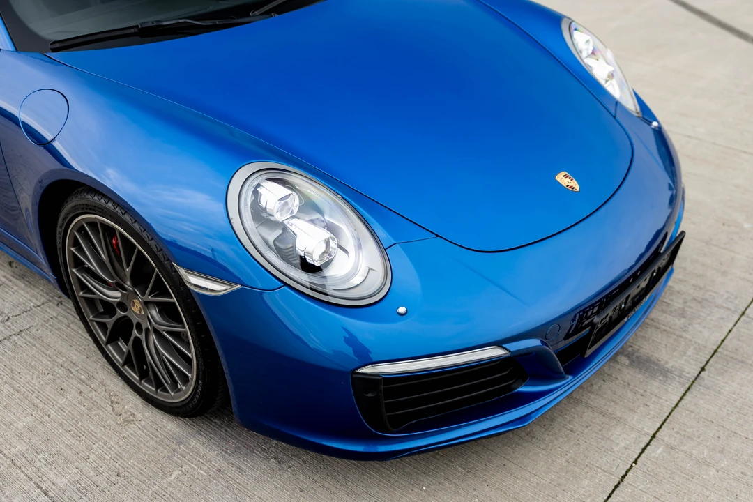 2016 Porsche 991 Targa 4 & 4S - Image 28 of 31