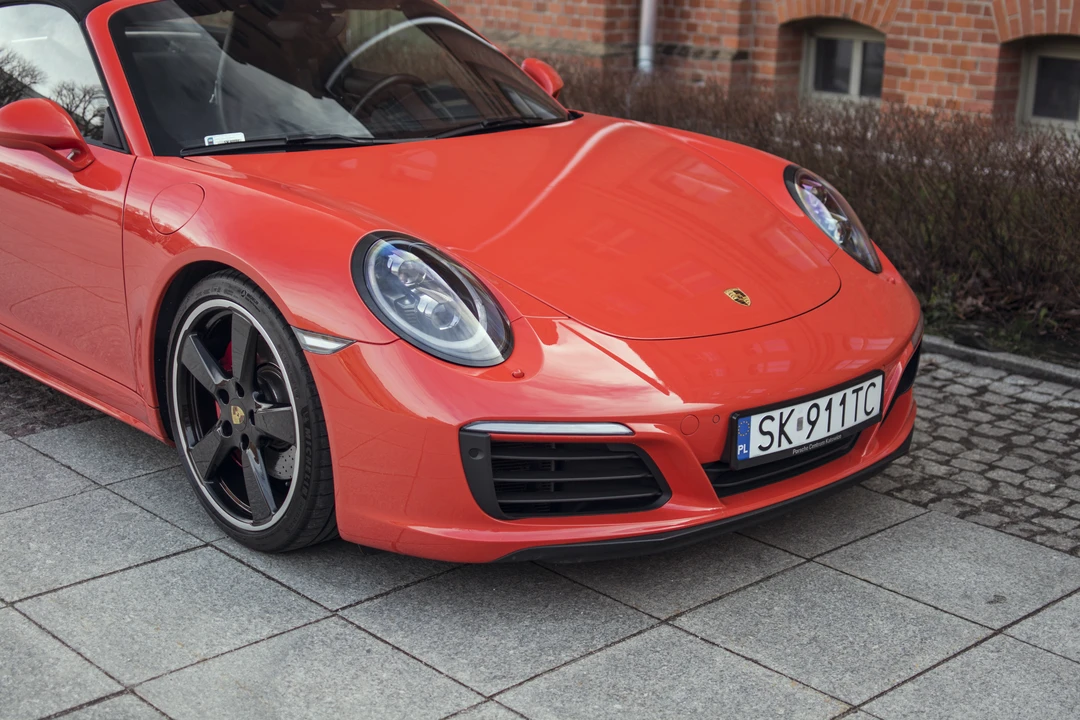 2016 Porsche 991 Targa 4 & 4S - Image 17 of 31