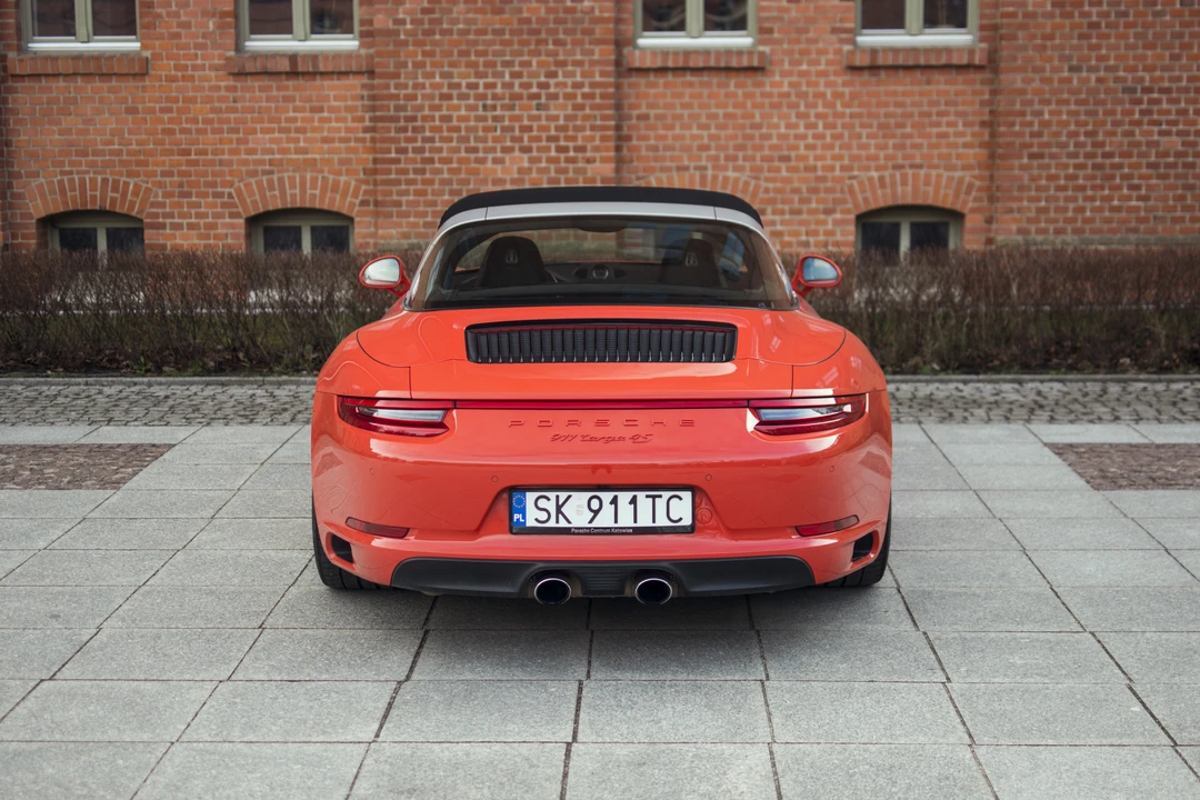 2016 Porsche 991 Targa 4 & 4S - Image 6 of 31