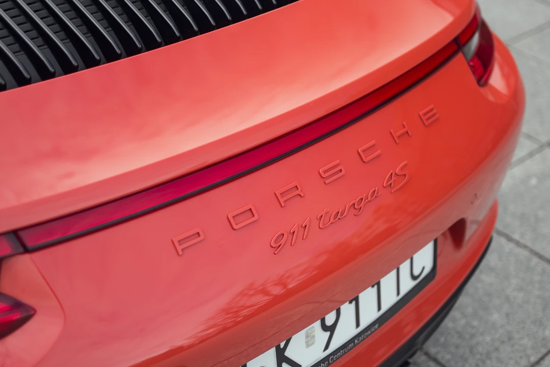 2016 Porsche 991 Targa 4 & 4S - Image 24 of 31