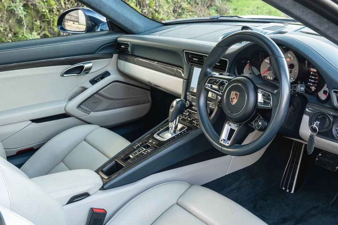 2016 Porsche 991 Turbo - Image 4 of 16