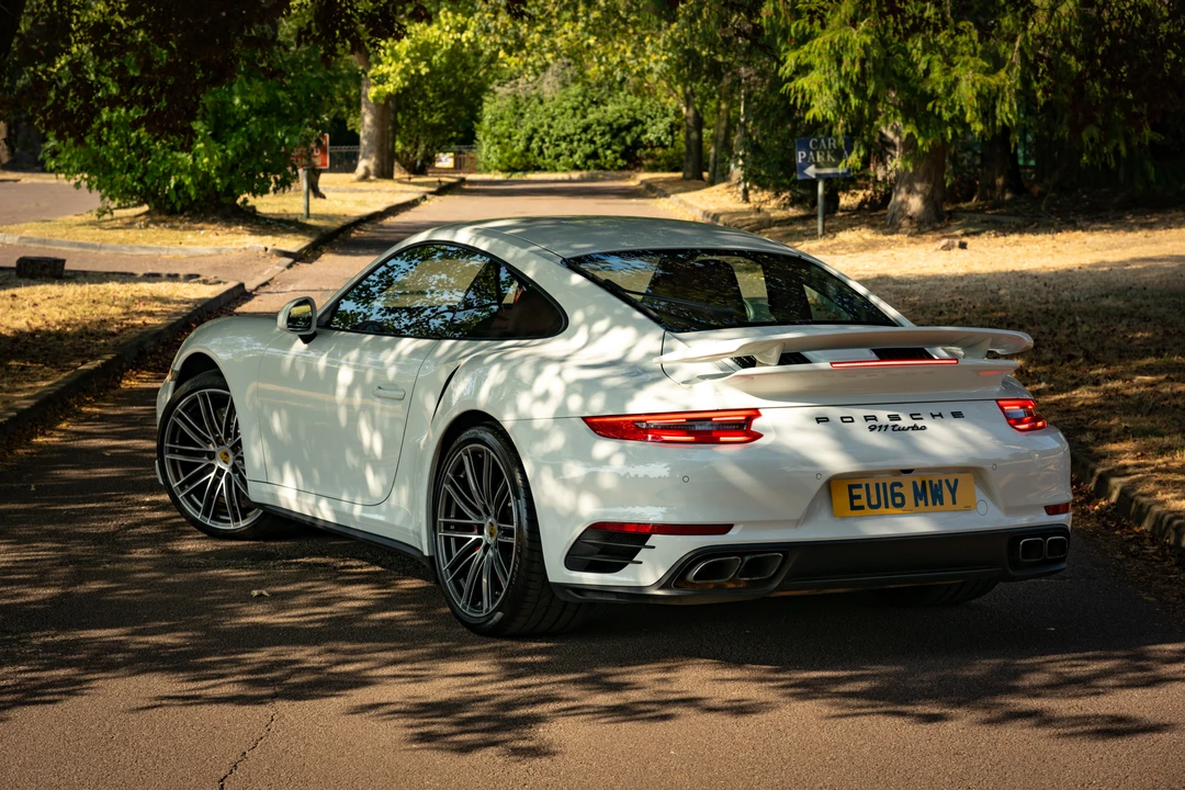 2016 Porsche 991 Turbo - Image 5 of 31