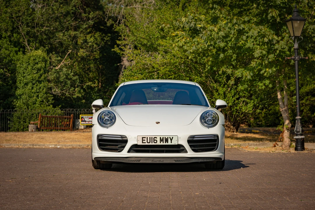 2016 Porsche 991 Turbo - Image 10 of 31