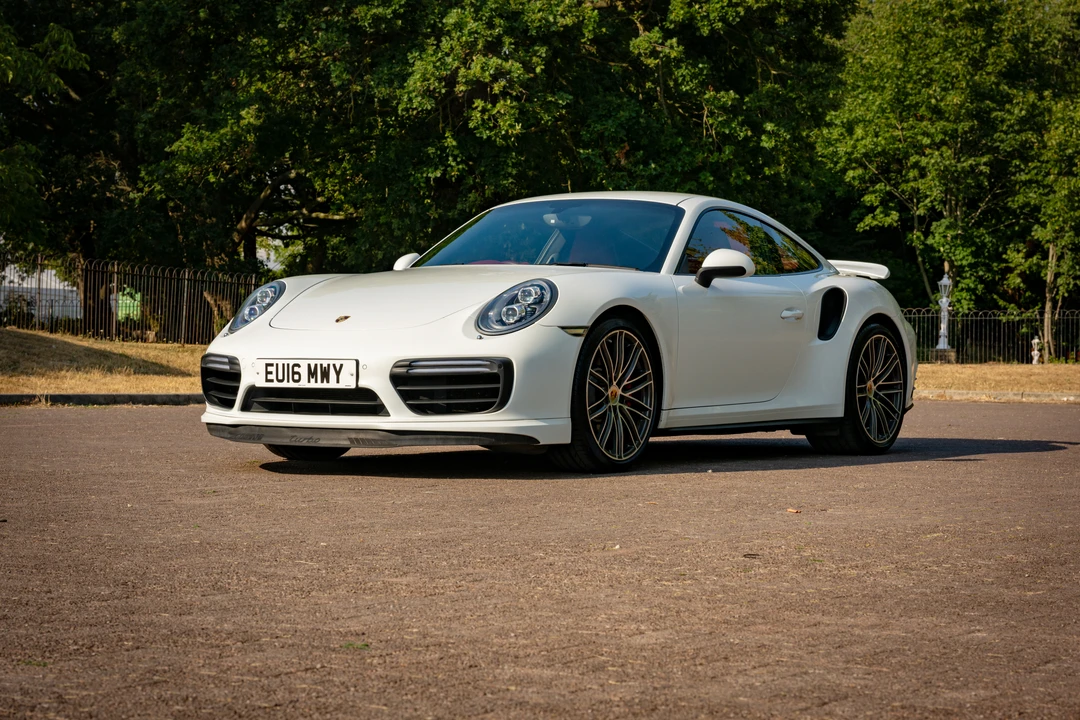2016 Porsche 991 Turbo - Image 11 of 31
