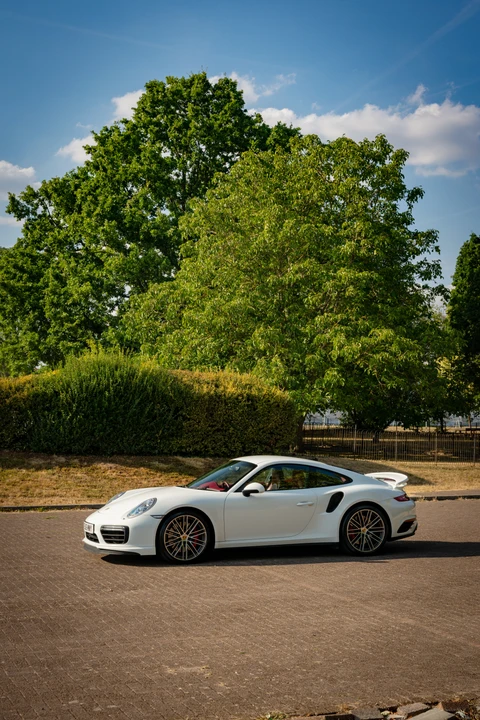 2016 Porsche 991 Turbo - Image 19 of 31