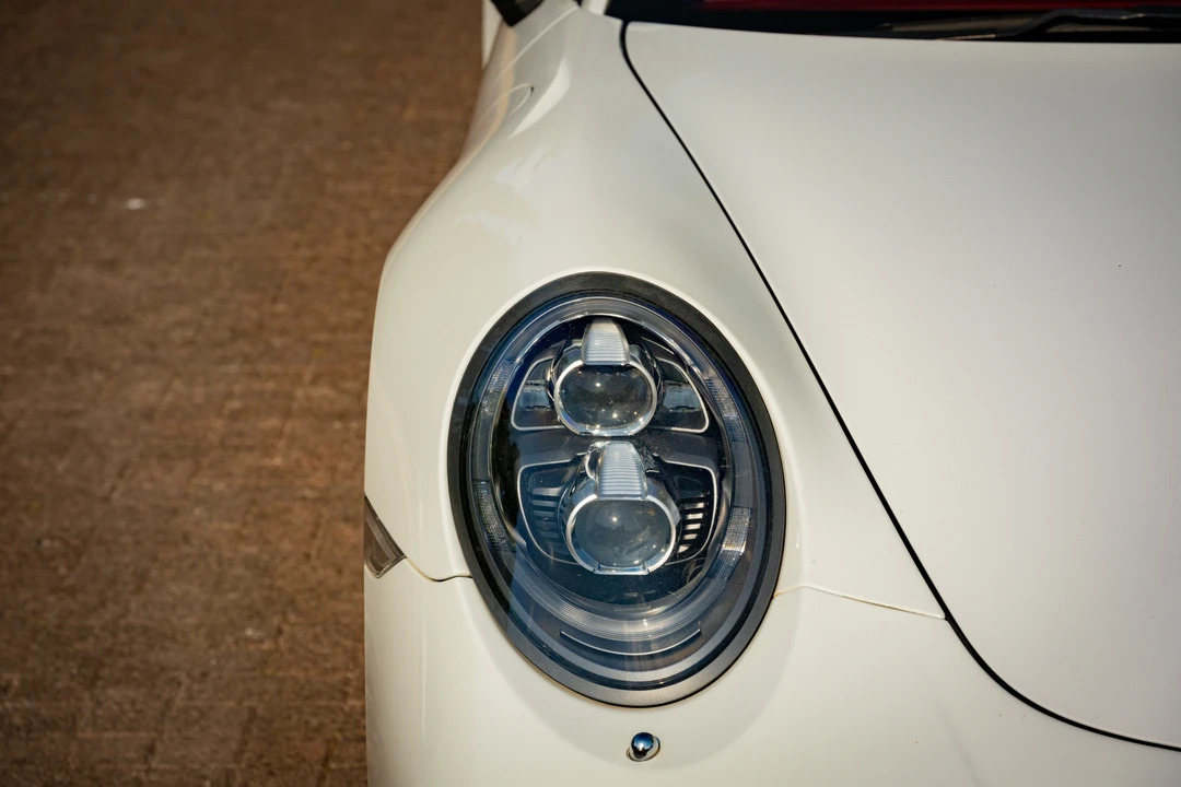 2016 Porsche 991 Turbo - Image 27 of 31