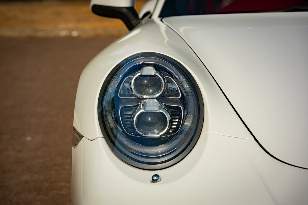 2016 Porsche 991 Turbo - Image 28 of 31