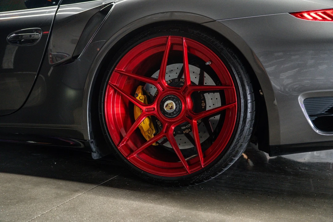 2016 Porsche 991 Carrera - Image 16 of 20