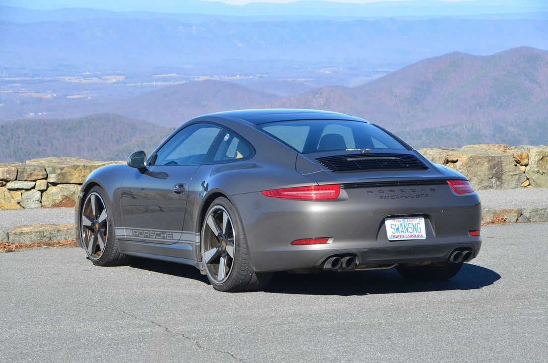 2016 Porsche 991 Carrera GTS - Image 3 of 8