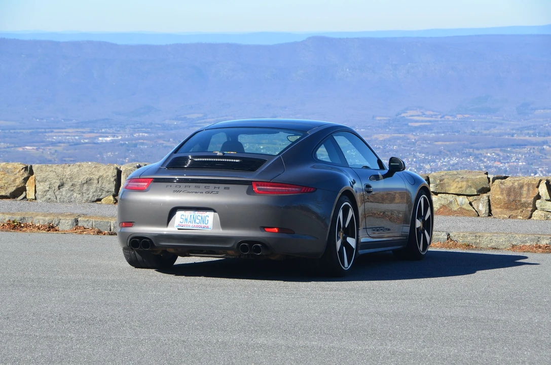 2016 Porsche 991 Carrera GTS - Image 5 of 8