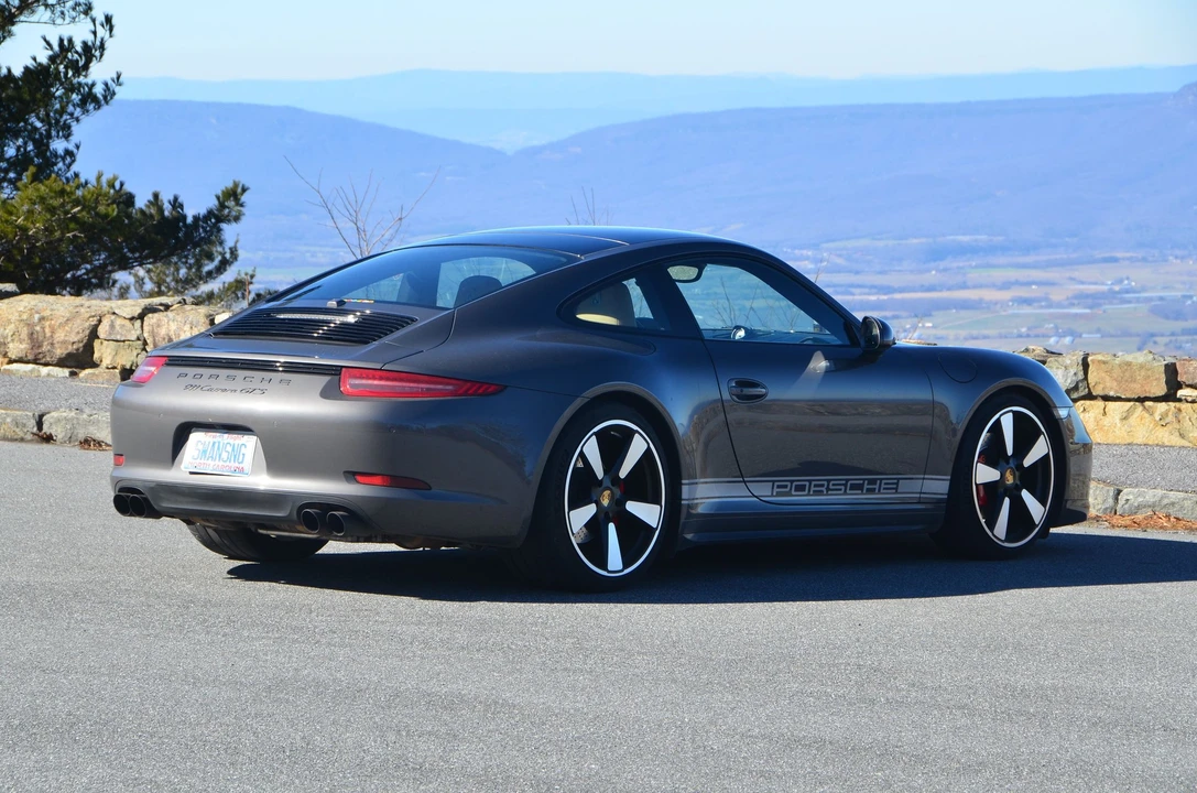 2016 Porsche 991 Carrera GTS - Image 6 of 8