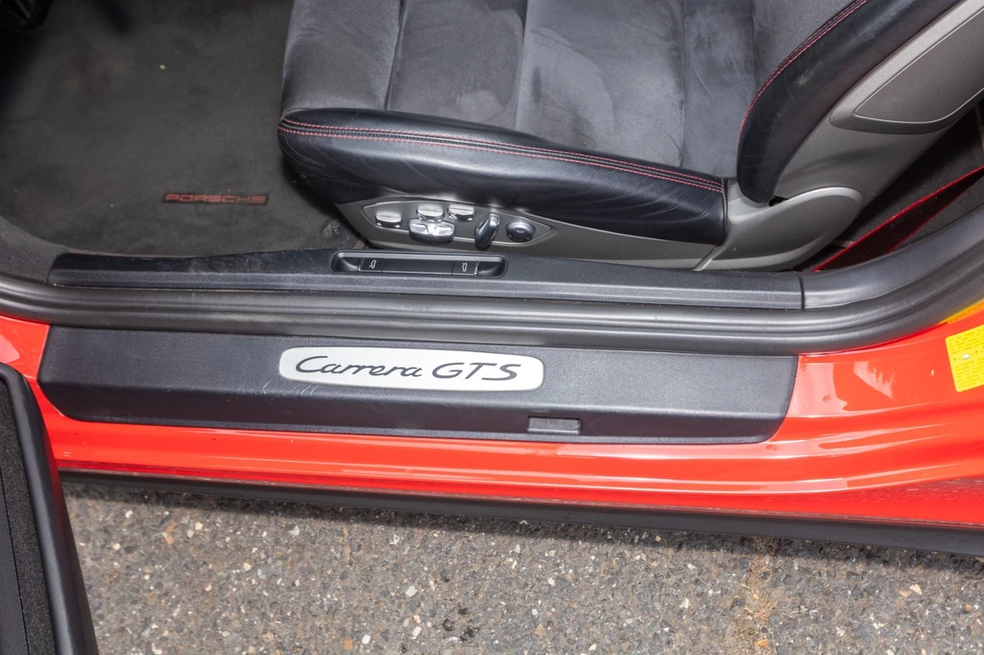 2016 Porsche 991 Carrera GTS - Image 17 of 31