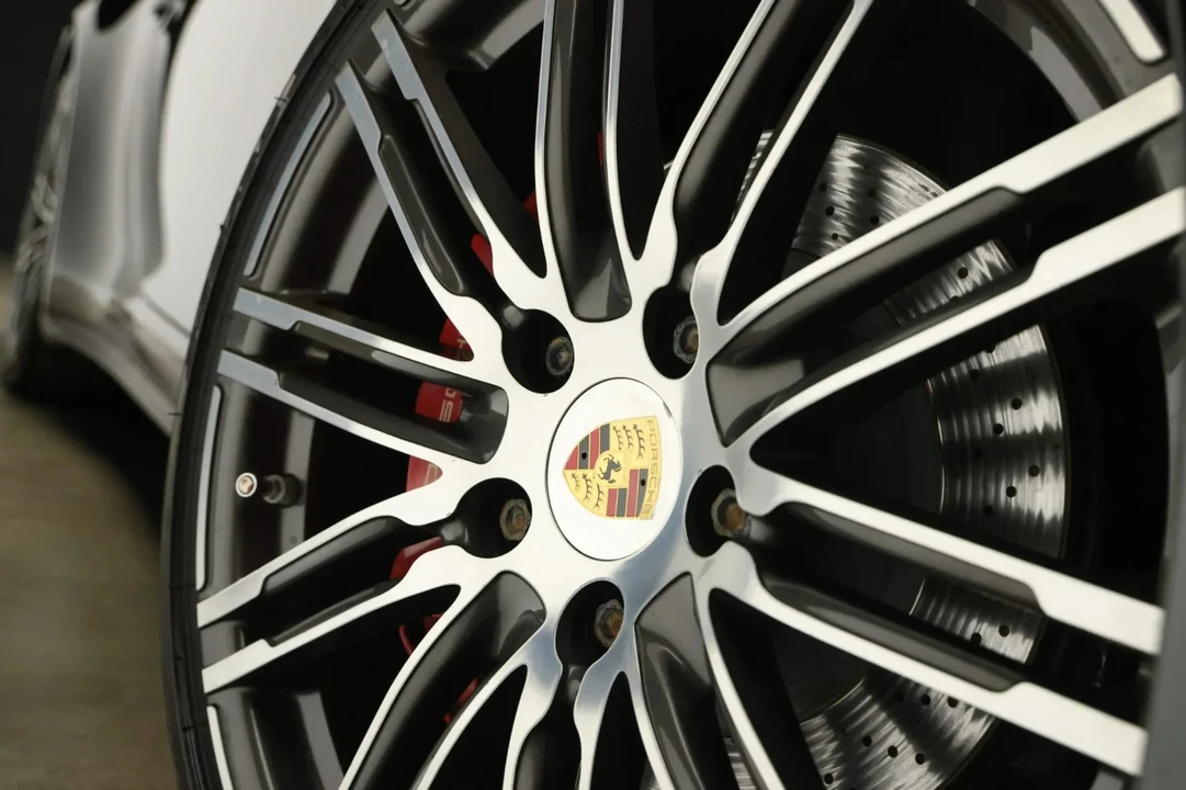 2016 Porsche 991 Carrera S - Image 7 of 22