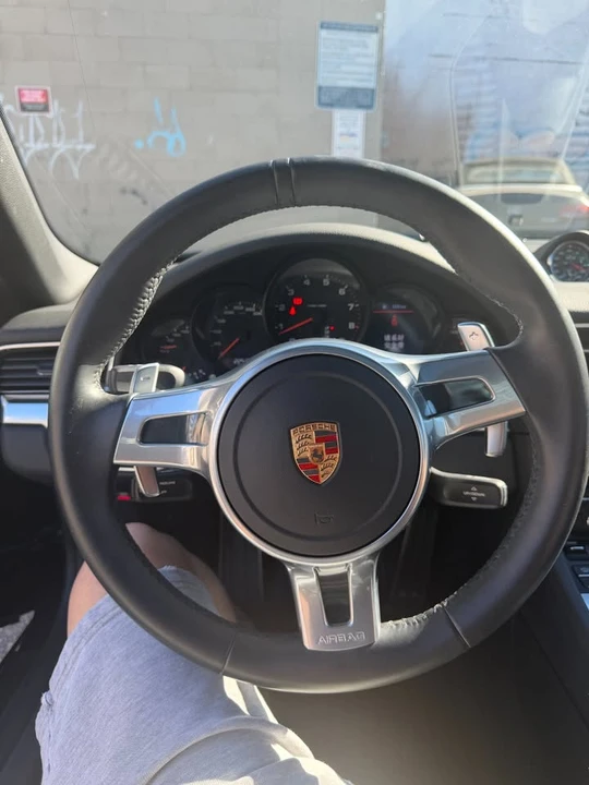 2016 Porsche 991 Carrera 4 - Image 6 of 17