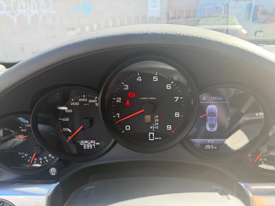 2016 Porsche 991 Carrera 4 - Image 5 of 17
