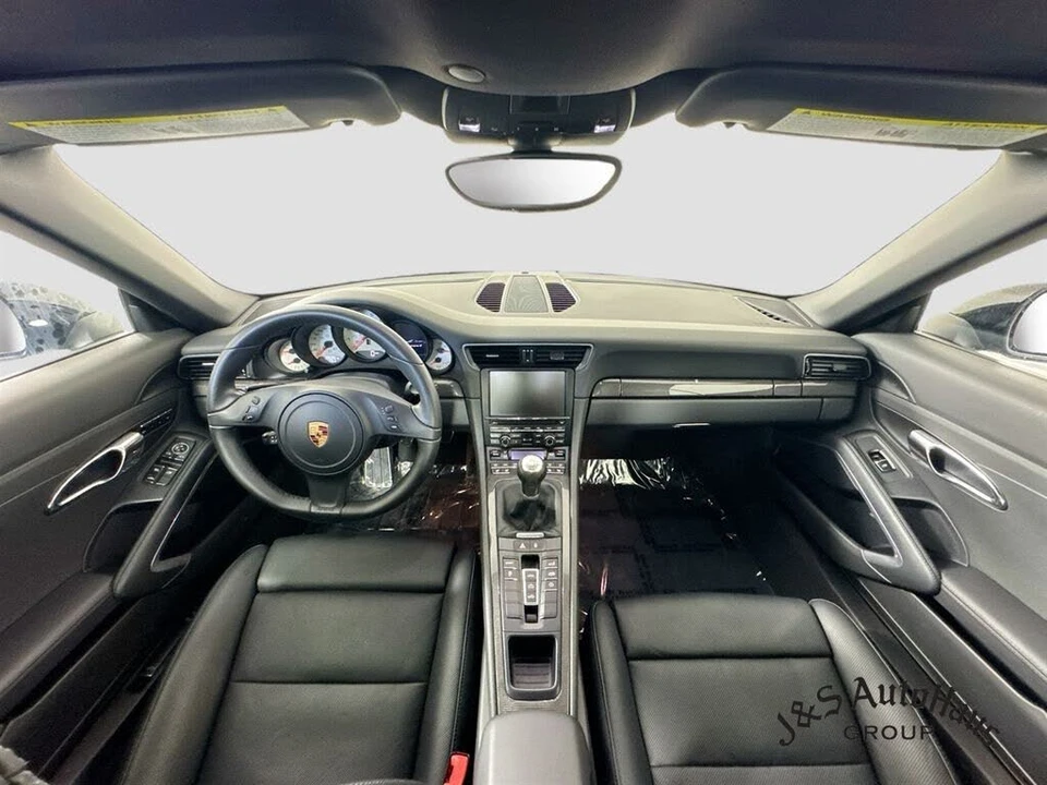 2016 Porsche 991 Carrera 4 - Image 28 of 31
