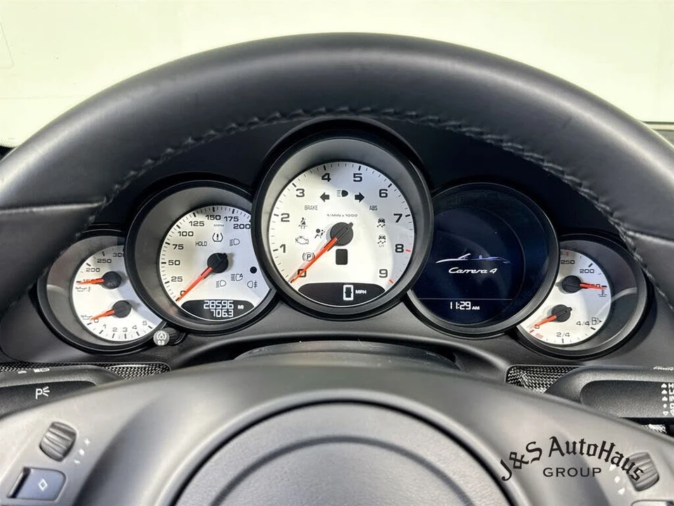 2016 Porsche 991 Carrera 4 - Image 15 of 31