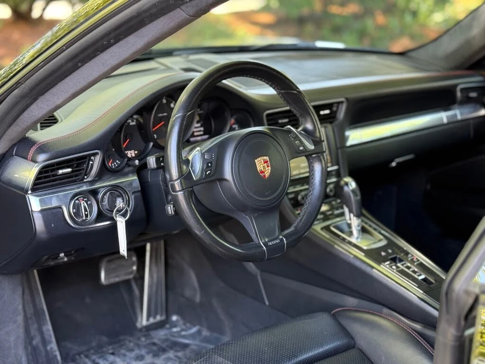 2016 Porsche 991 Carrera 4 - Image 13 of 31