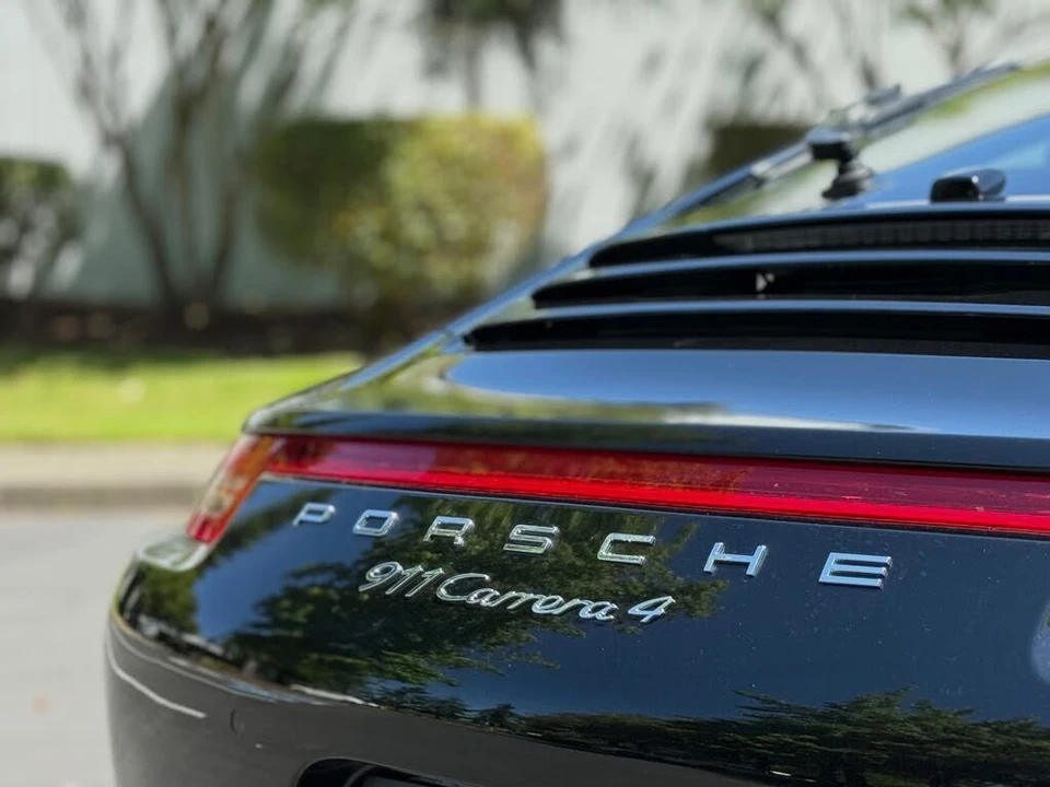 2016 Porsche 991 Carrera 4 - Image 5 of 31