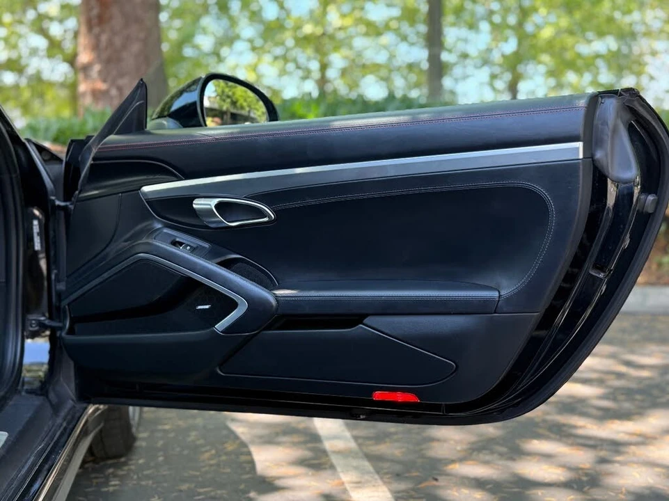 2016 Porsche 991 Carrera 4 - Image 15 of 31