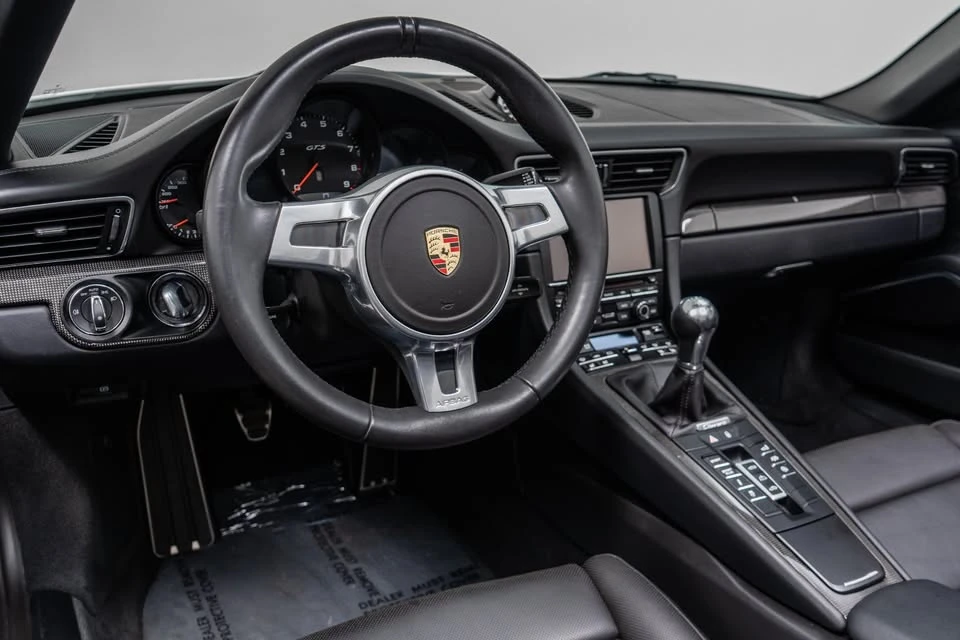 2016 Porsche 991 Carrera GTS - Image 9 of 15