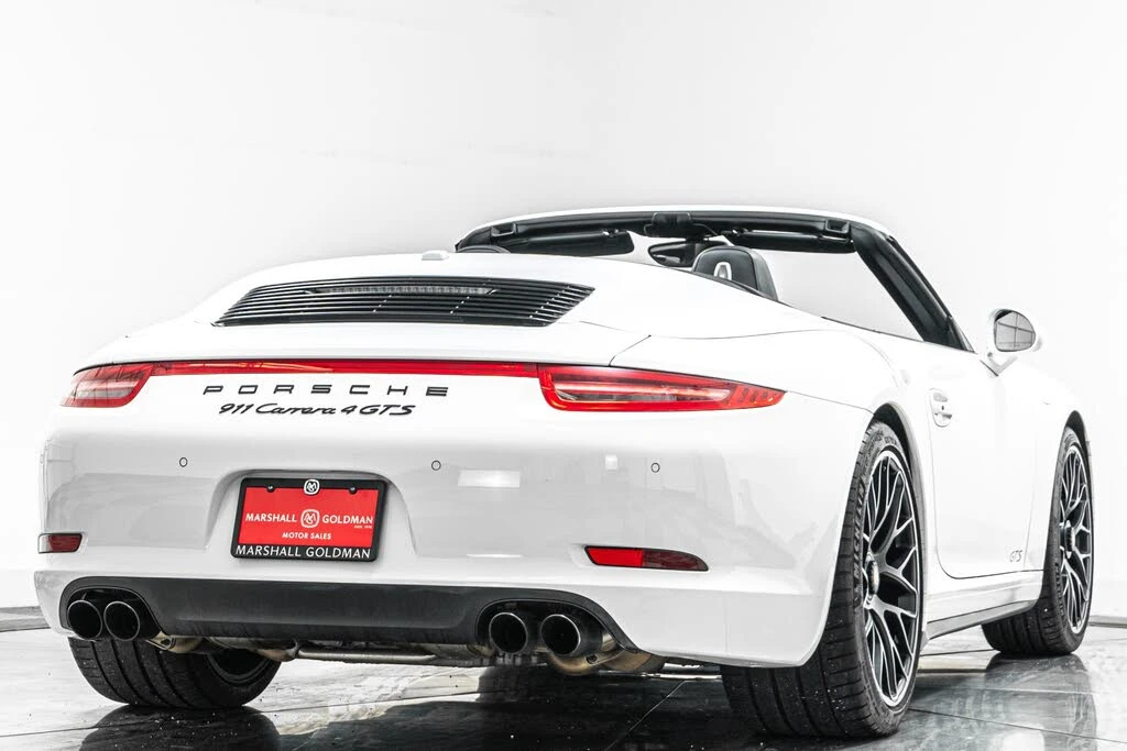 2016 Porsche 991 Carrera GTS - Image 9 of 31