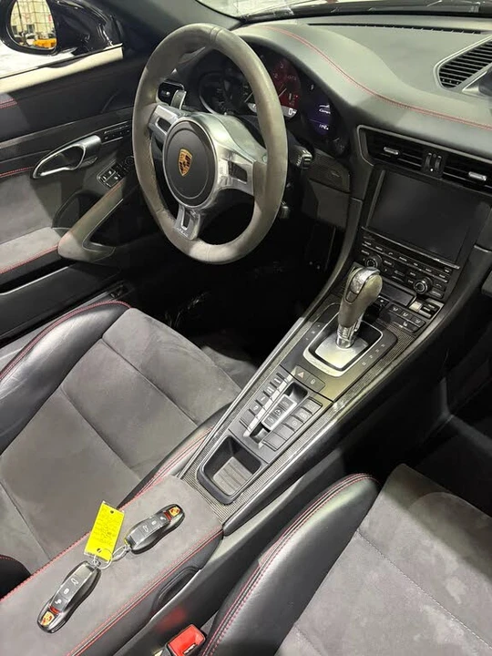 2016 Porsche 991 Carrera GTS - Image 28 of 31