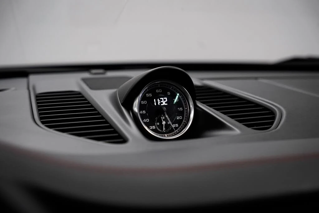 2016 Porsche 991 Carrera 4S - Image 12 of 31