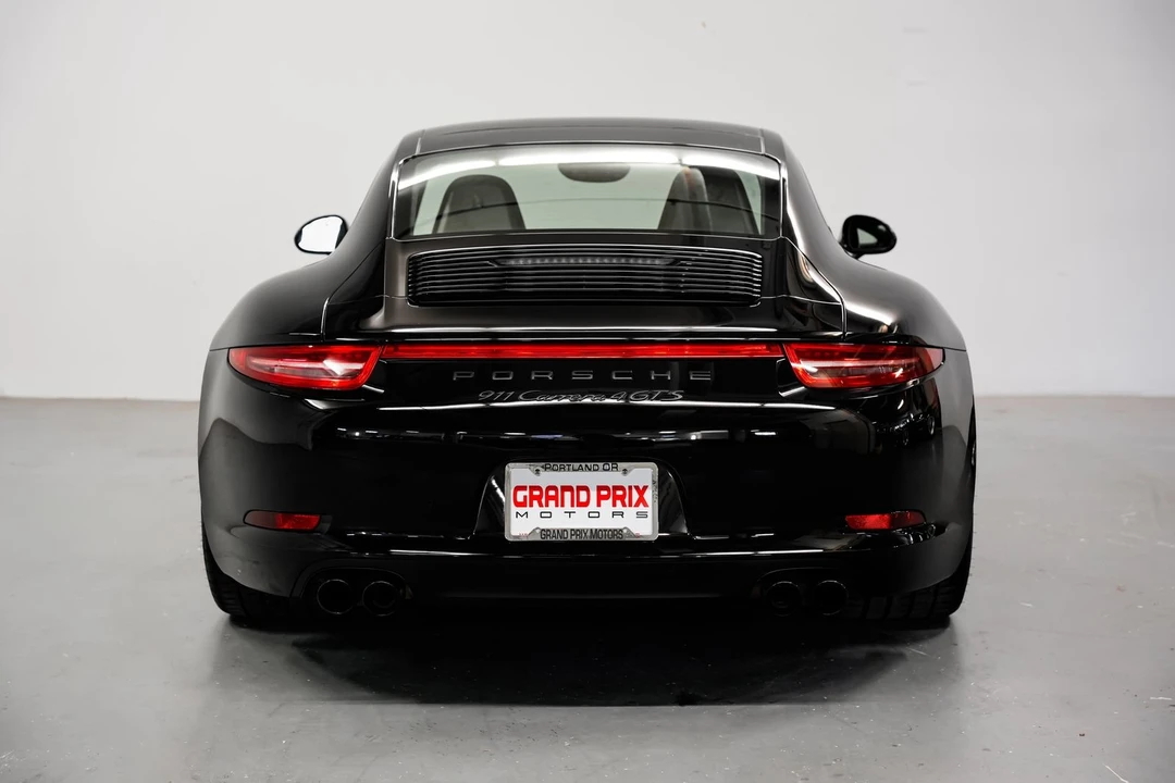 2016 Porsche 911 - Image 4 of 31