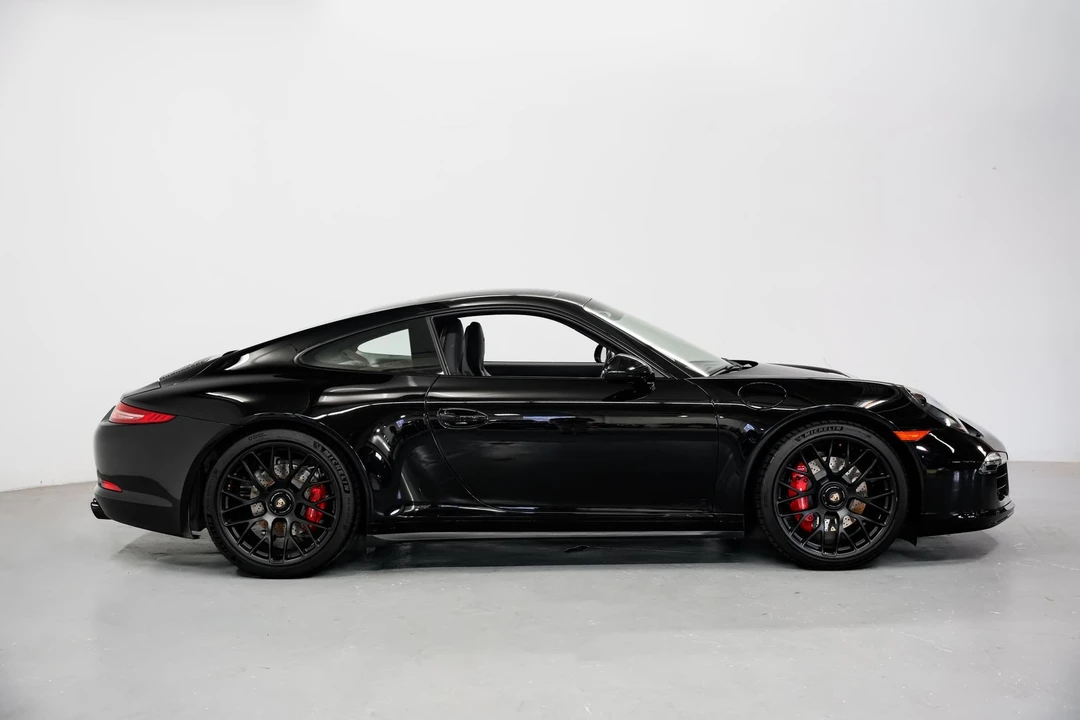 2016 Porsche 911 - Image 2 of 31