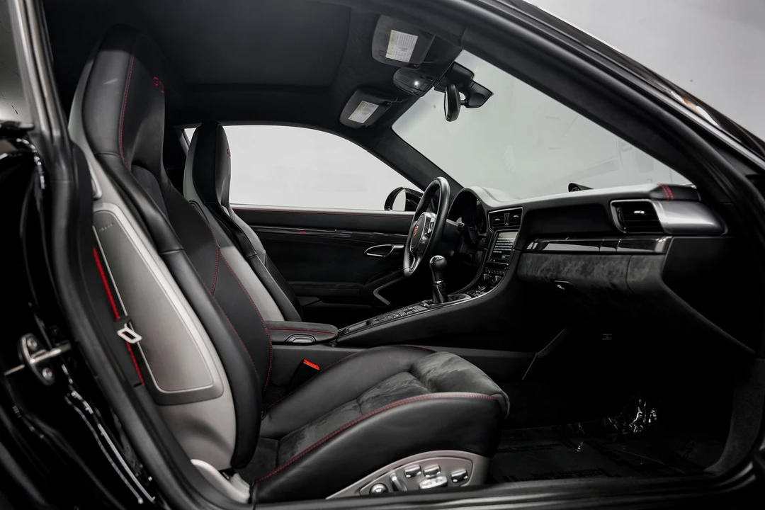 2016 Porsche 991 Carrera GTS - Image 29 of 31