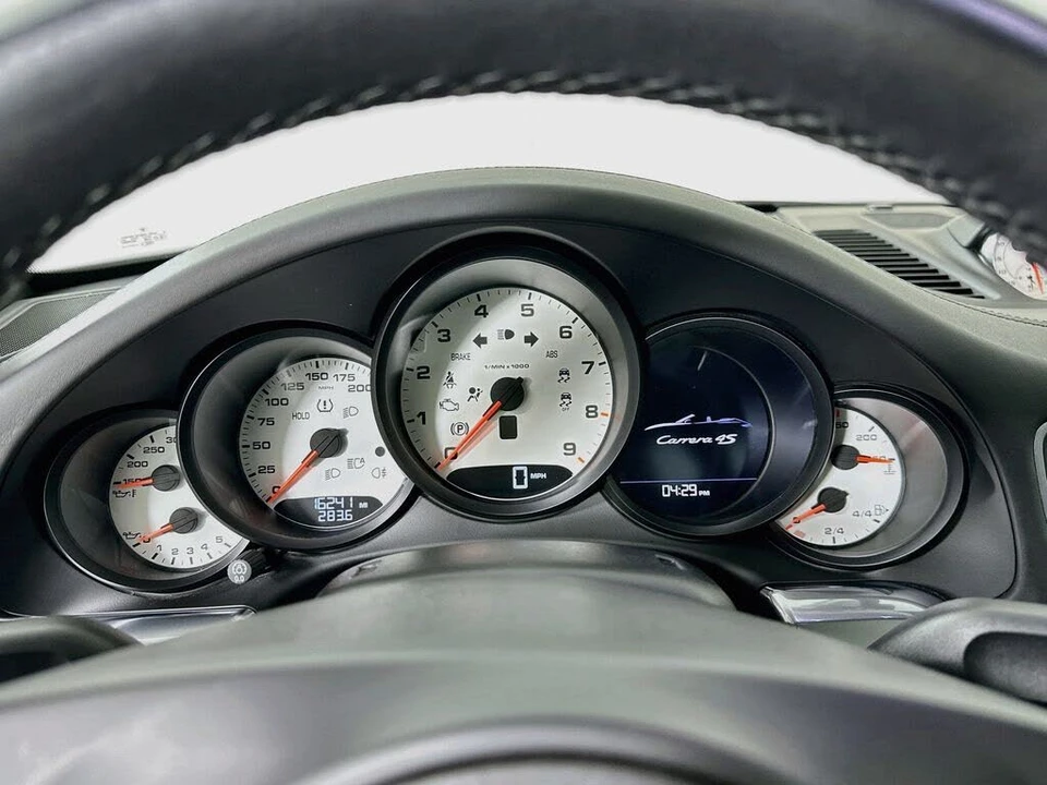2016 Porsche 991 Carrera 4S - Image 11 of 27