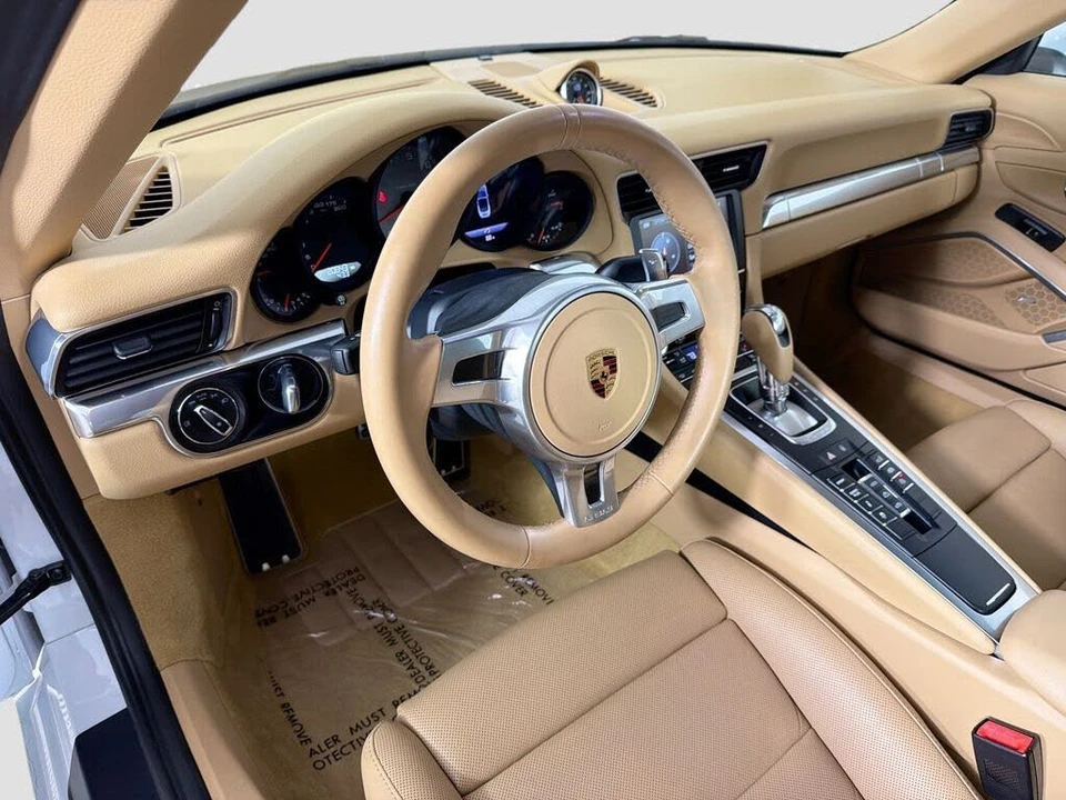 2016 Porsche 991 Carrera 4S - Image 9 of 29
