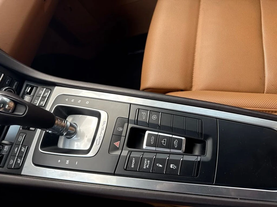 2016 Porsche 991 Carrera 4S - Image 17 of 24