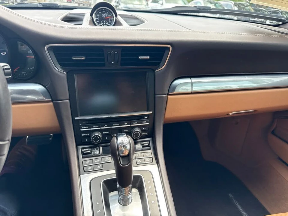 2016 Porsche 991 Carrera 4S - Image 21 of 24