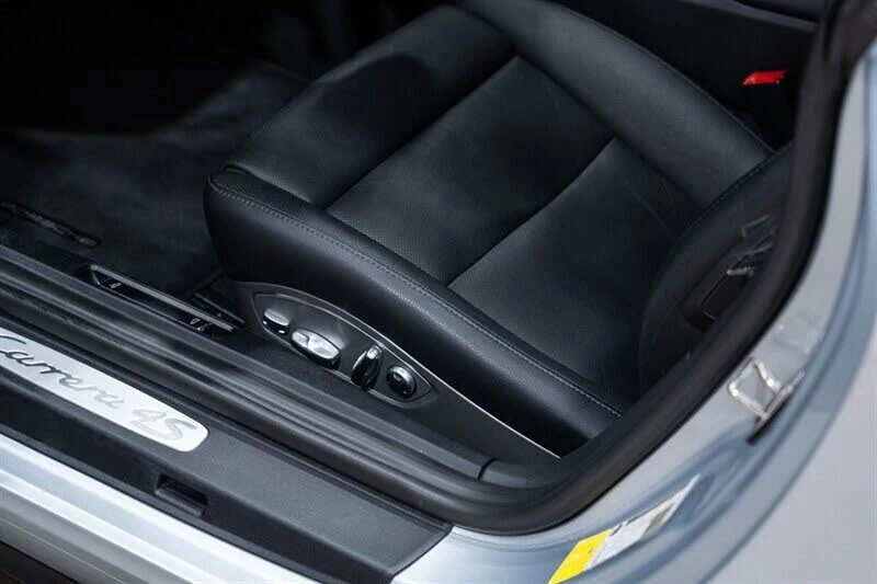2016 Porsche 991 Carrera 4S - Image 25 of 31