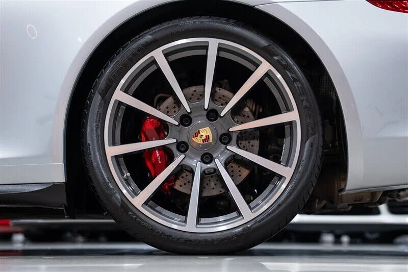 2016 Porsche 991 Carrera 4S - Image 13 of 31