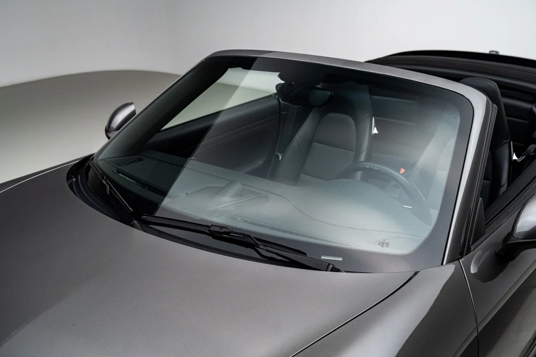2016 Porsche 991 Carrera 4S - Image 18 of 31