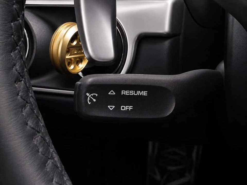 2016 Porsche 991 Carrera - Image 25 of 31