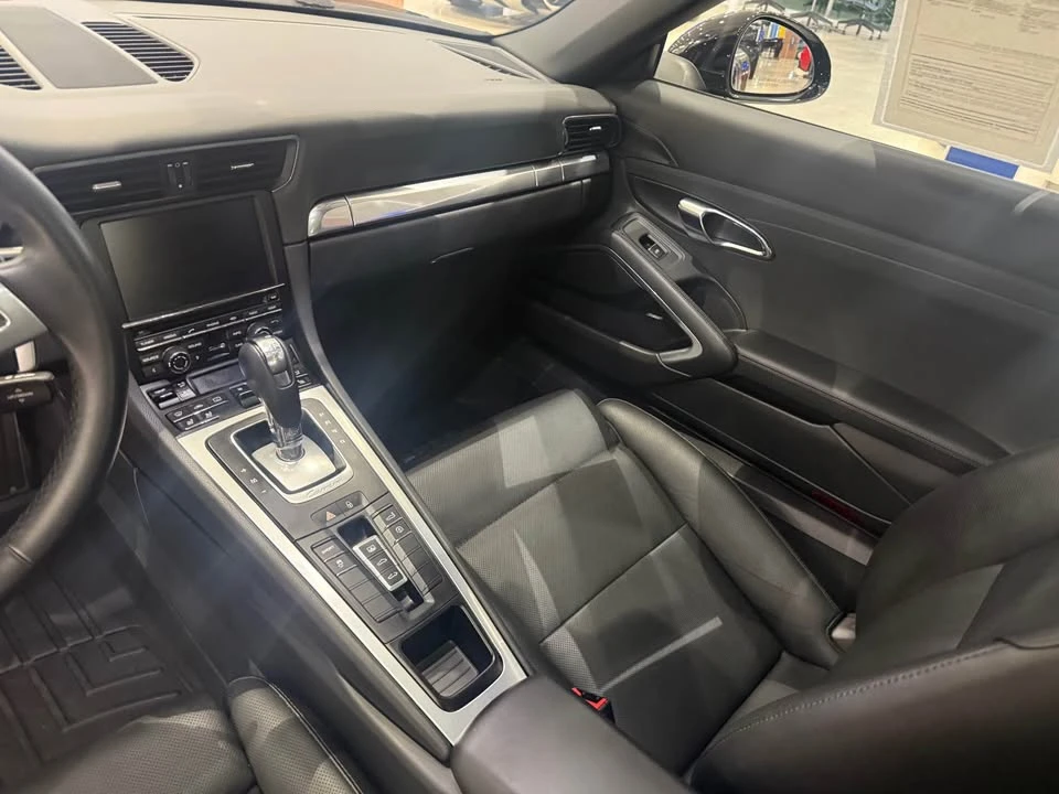 2016 Porsche 991 Carrera - Image 10 of 11
