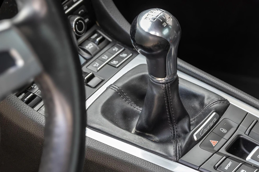 2016 Porsche 991 Carrera - Image 25 of 31