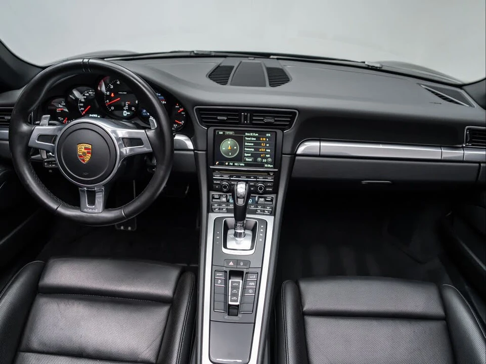 2016 Porsche 991 Carrera - Image 27 of 31