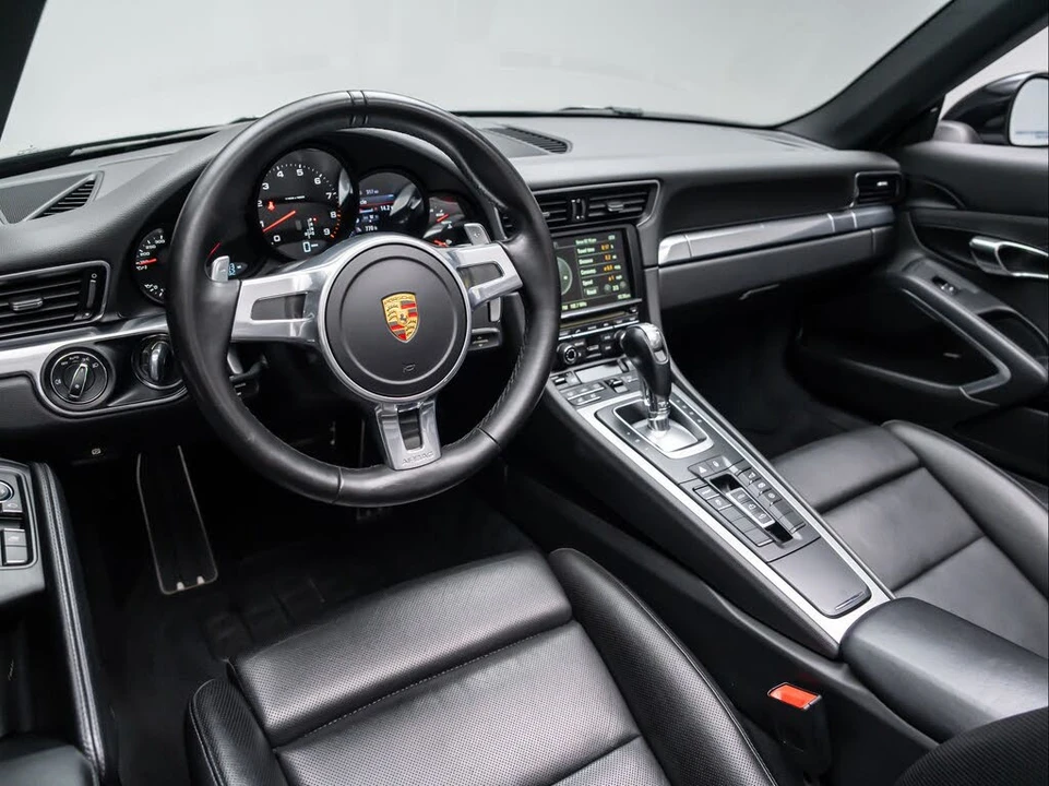 2016 Porsche 991 Carrera - Image 25 of 31