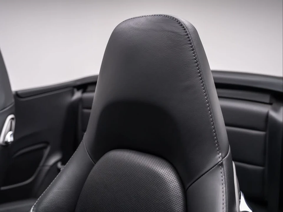 2016 Porsche 991 Carrera - Image 24 of 31