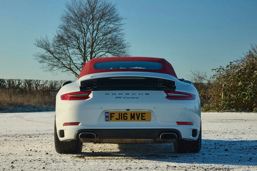 2016 Porsche 991 Carrera S - Image 12 of 30