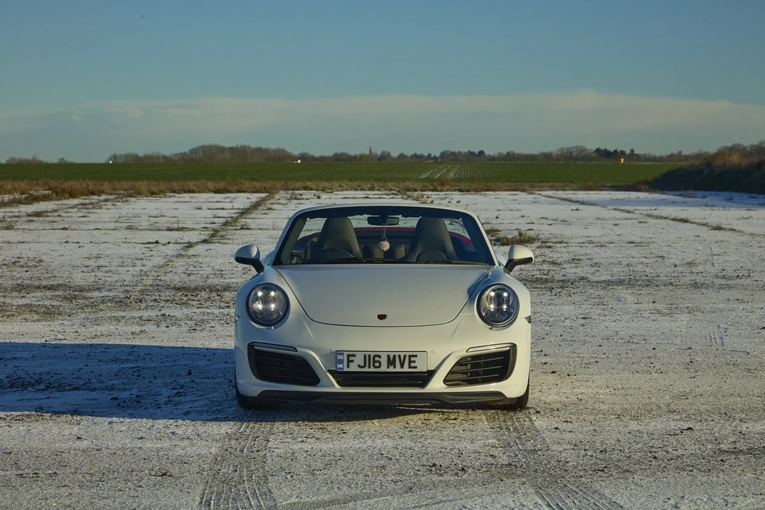 2016 Porsche 991 Carrera S - Image 2 of 30