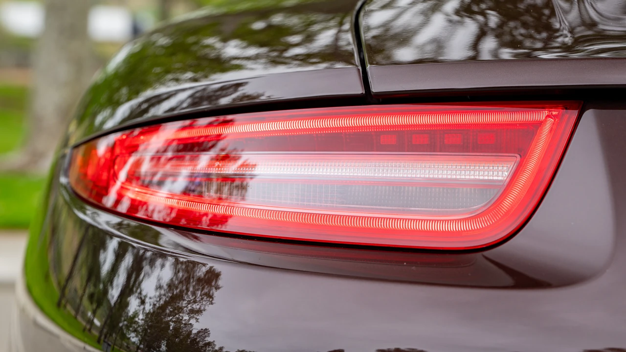 2016 Porsche 991 Carrera - Image 22 of 31
